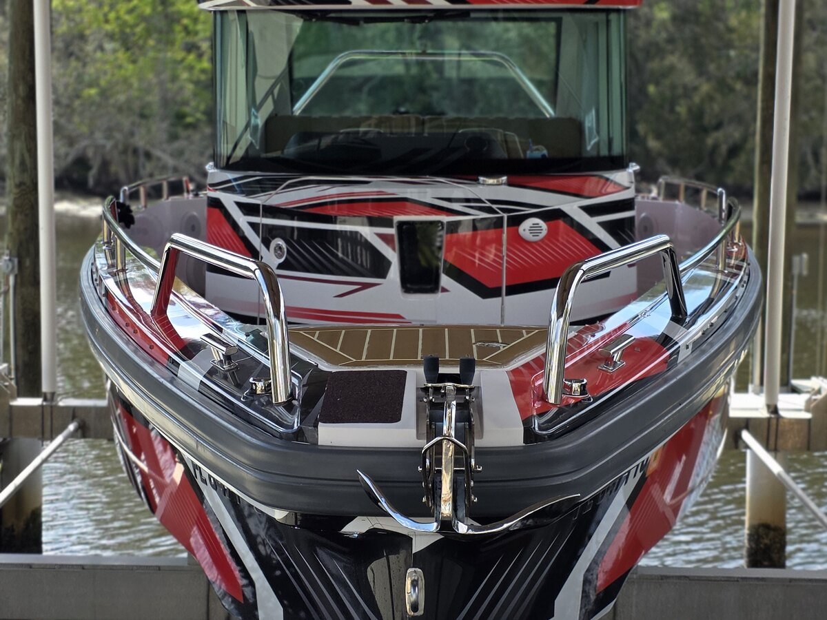 Marine detail result on a center console boat